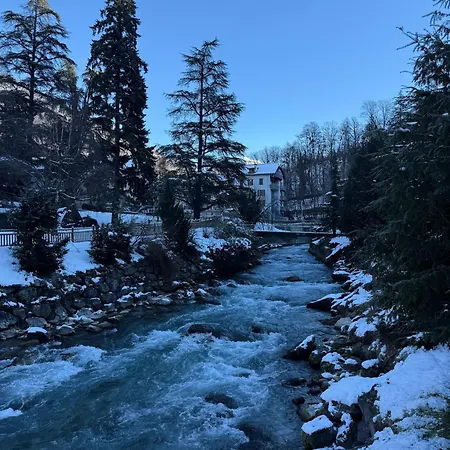 La Source * Brides-les-Bains