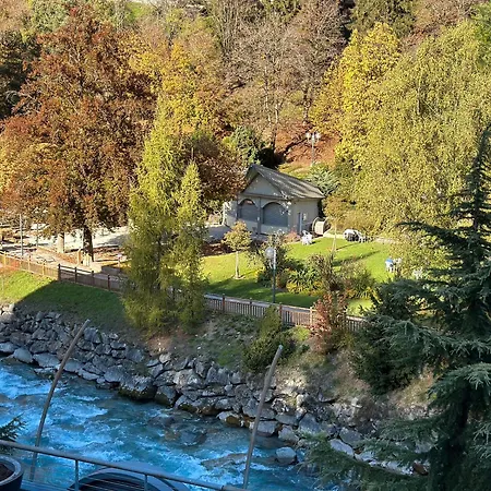 La Source * Brides-les-Bains